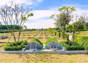 mộ người hoa Sala Garden